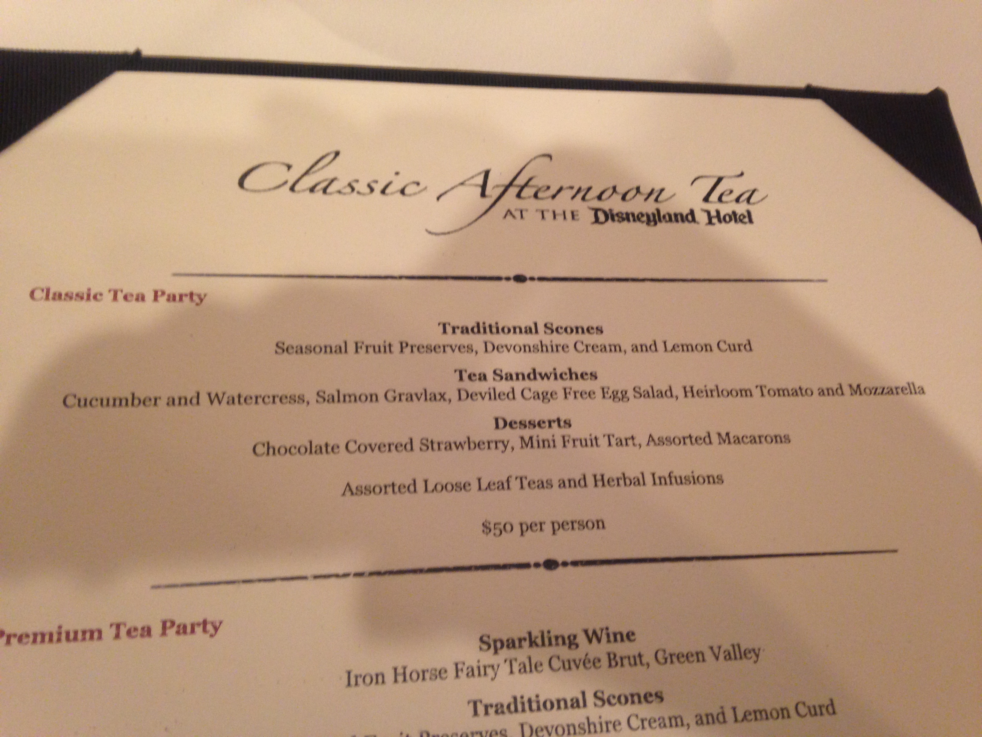 An Afternoon Tea Party at Disneyland | The Beginner's Guide to Adventuring, image size:3264x2448